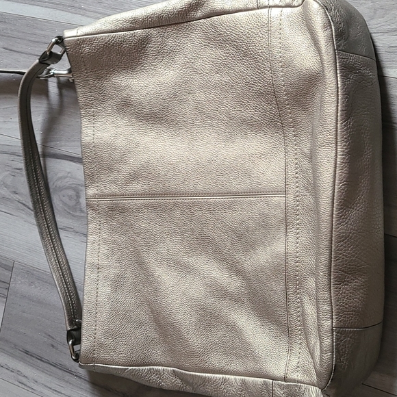 🌟Rare🌟Coach Pewter Color Leather Large Hobo Bag - Picture 6 of 14